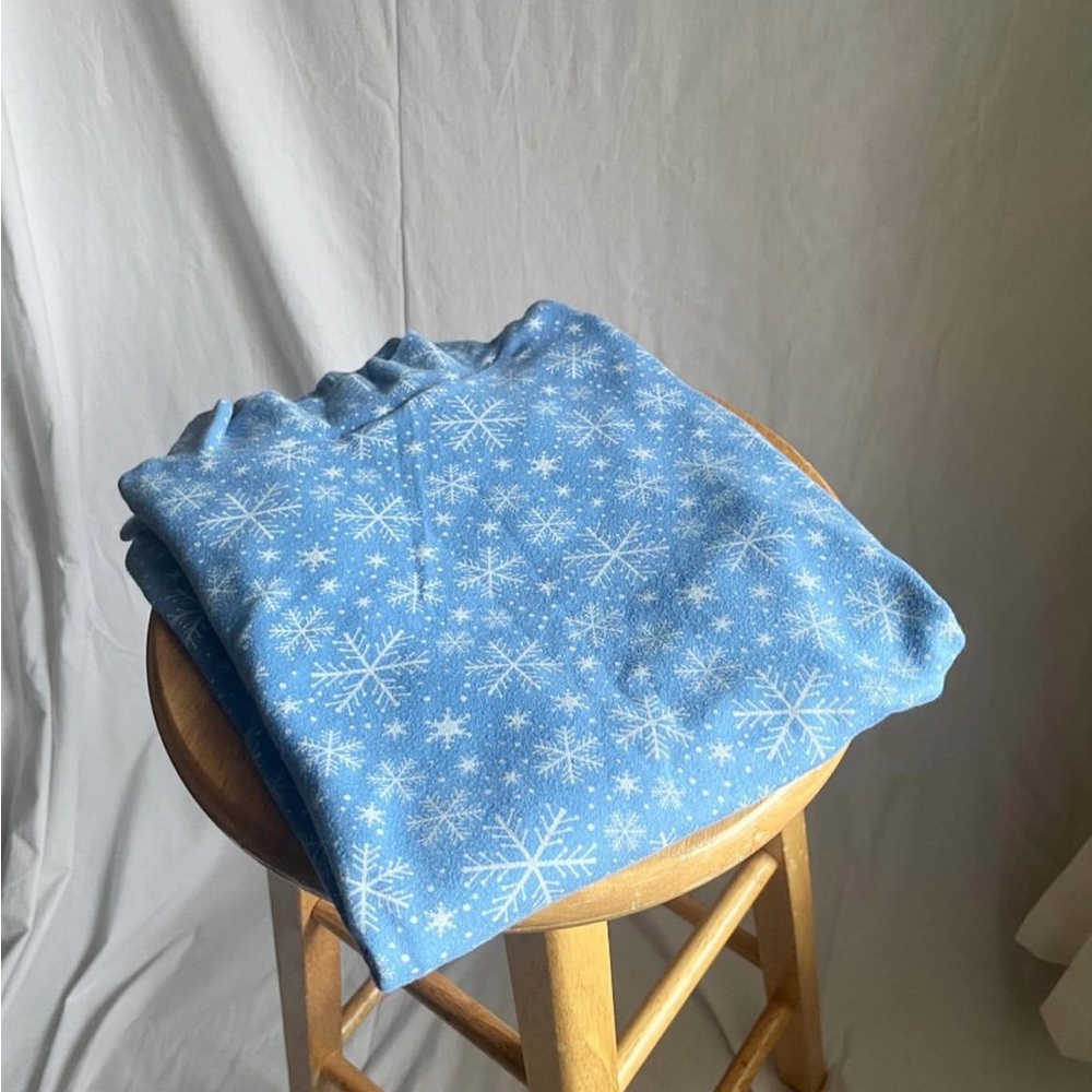 Snowflake Mock Neck - Picture 2 of 4
